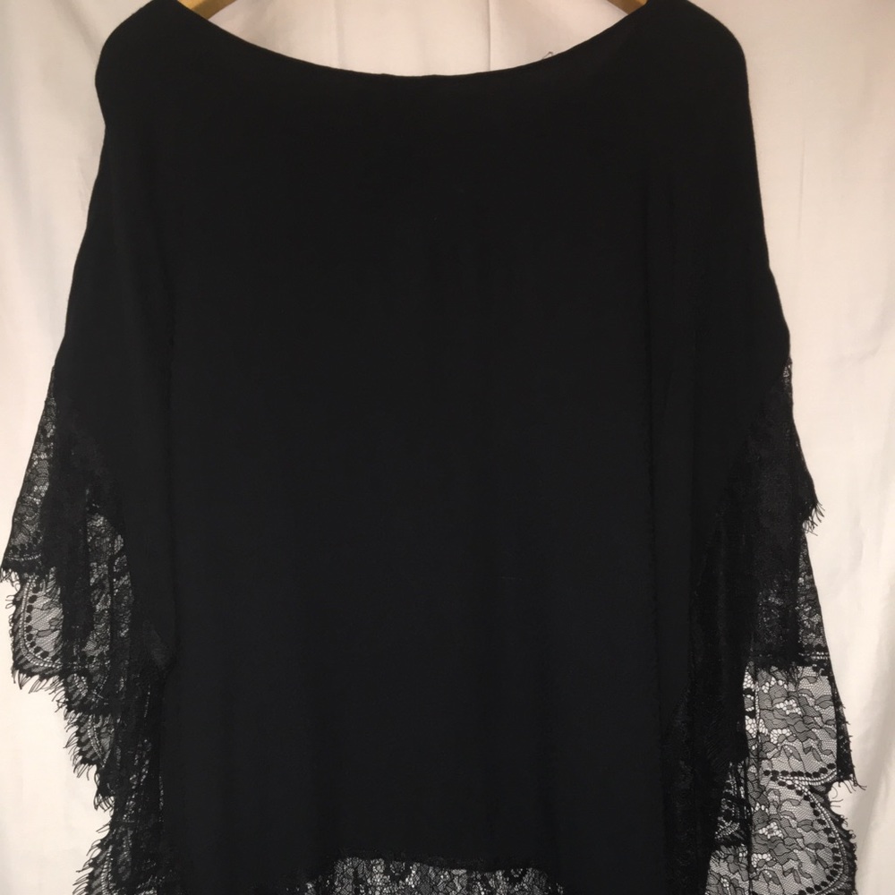Buffalo David Britton Women’s Top with Lace